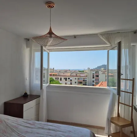 Centre-ville, Rue Michelet, Wifi شقة Hyères