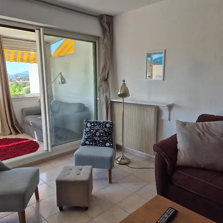 Apartment Centre-ville, Rue Michelet, Wifi