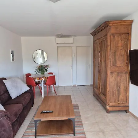 Centre-ville, Rue Michelet, Wifi *